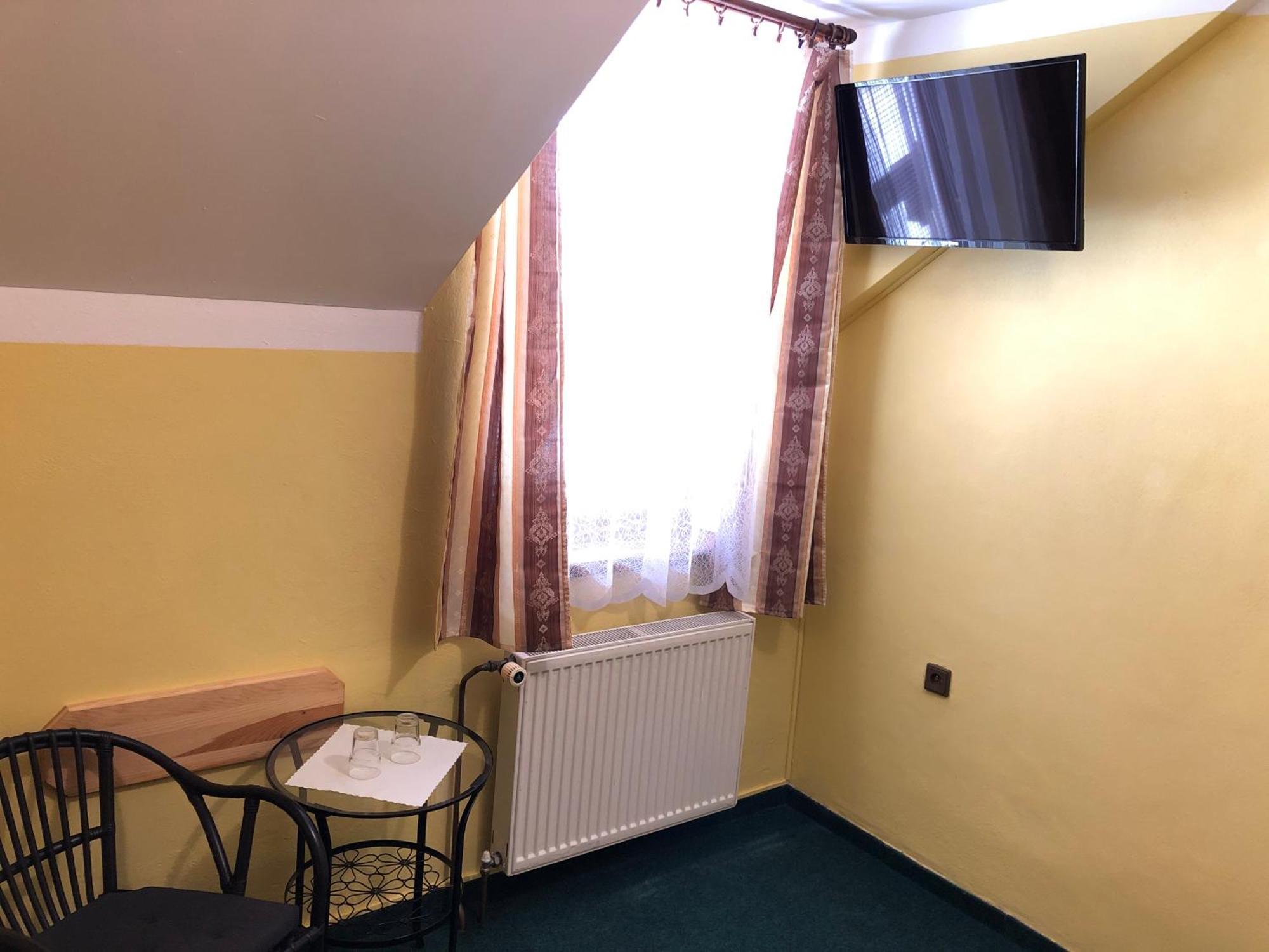Penzion Samorost Jarosov nad Nezarkou Habitación foto